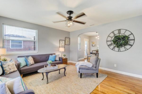 Charming 3 bedroom +1 bath home, close to Everything